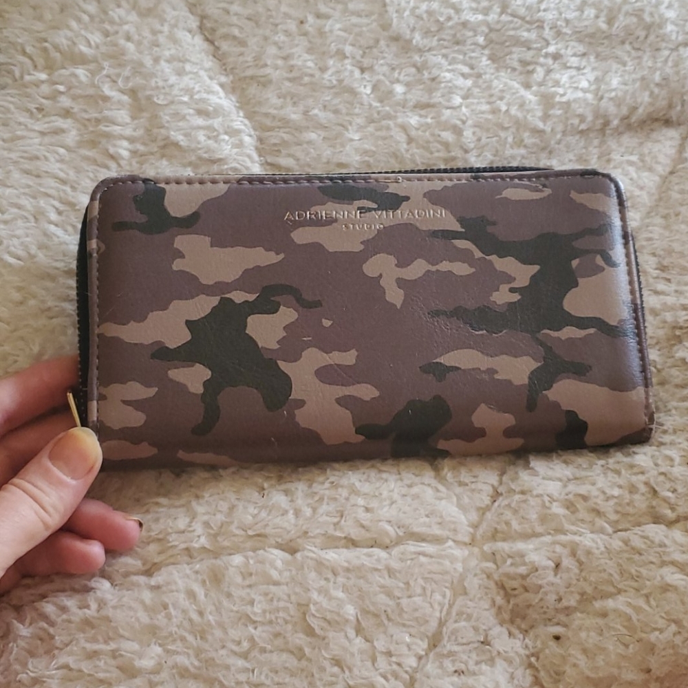 Adrienne Vittadini Camouflage wallet